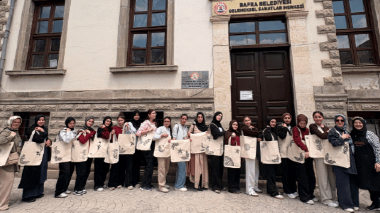 Foto - Bafra Kız Anadolu İmam Hatip Lisesinin koordinatörlüğünde yürütülen Delta’dan Likya’ya Gönül Köprüsü...