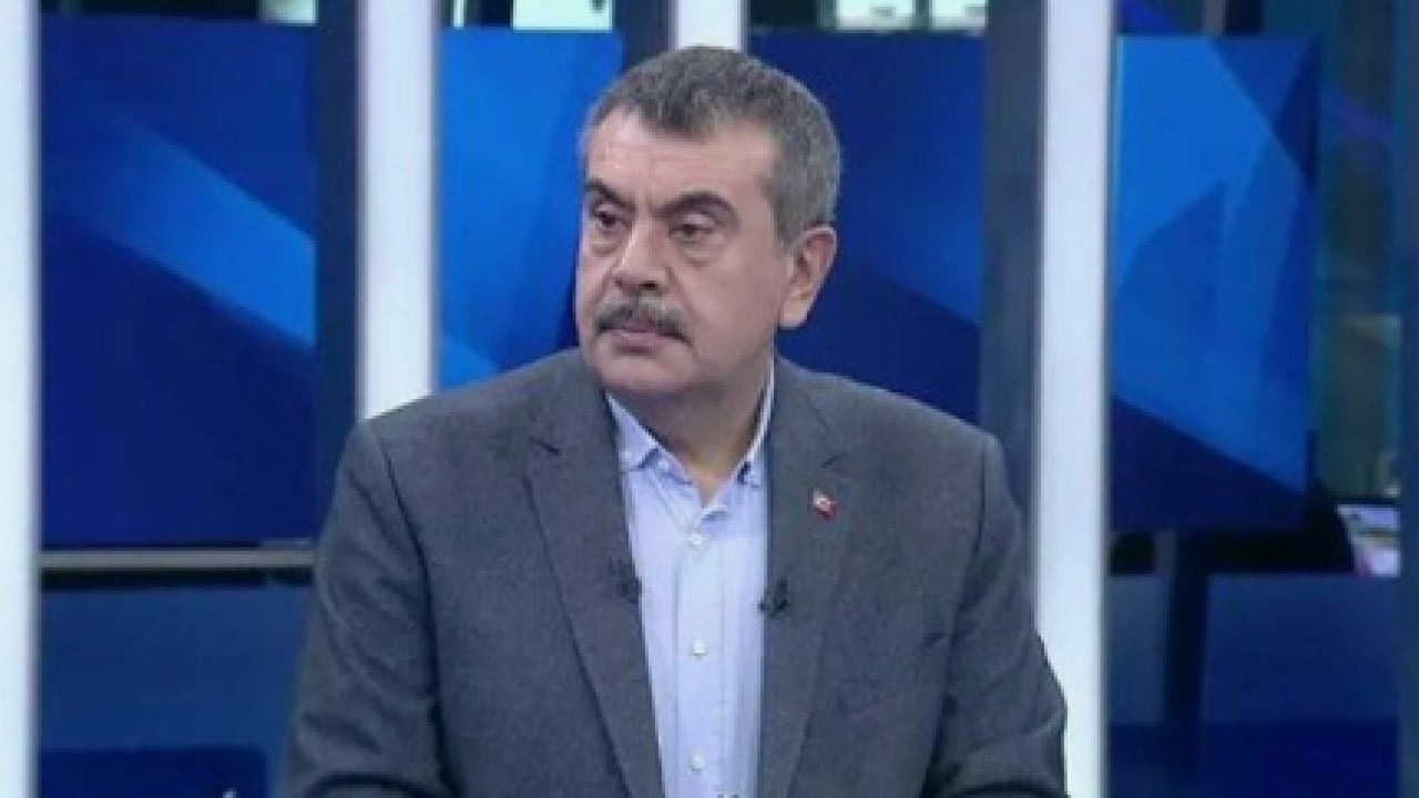 Foto - Bağnazlar illallah ettirdi! Bakan Tekin suç duyurusunda bulundu