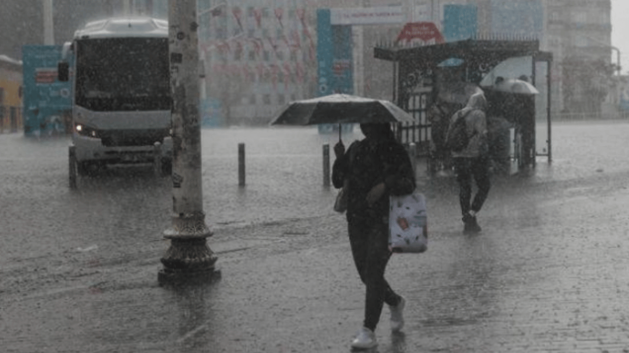 Foto - Bahar beklenirken kış sürprizi! İstanbul'da 3 gün sürecek soğuk hava dalgası geliyor