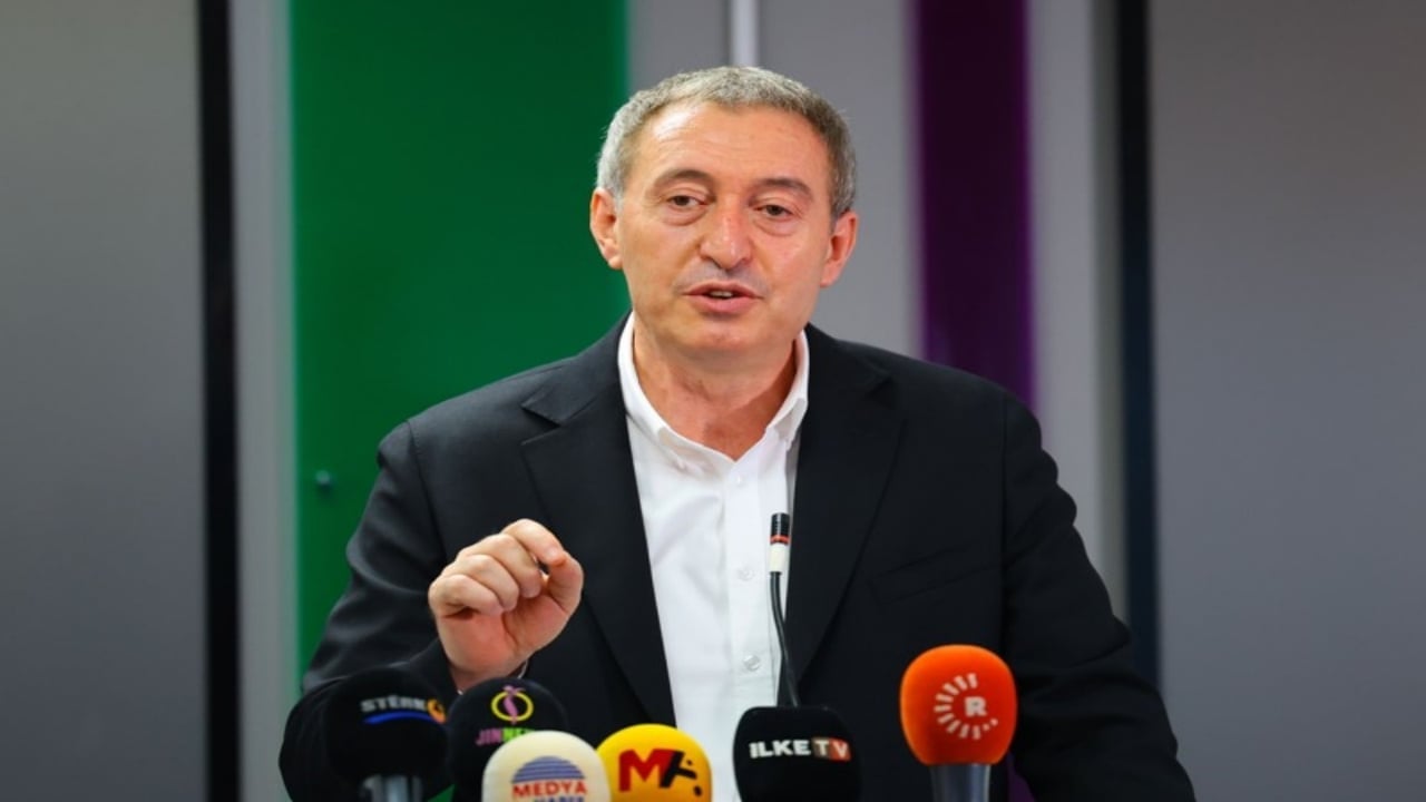 Foto - Bahçeli "Uçuk taleplerden kaçının" dedi, DEM Parti "Bunların hangisi uçuk?" diye sordu! İşte DEM’e göre "uçuk olmayan" 10 madde