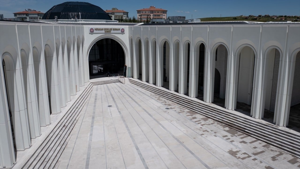 Foto - Bahçeli'nin hibe ettiği arsaya yapılıyor! Cemevinin ikinci etap çalışmaları tamamlandı