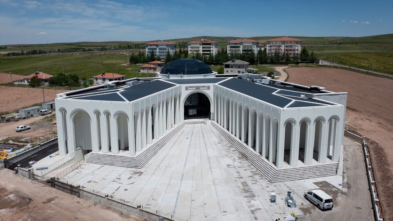 Foto - Bahçeli'nin hibe ettiği arsaya yapılıyor! Cemevinin ikinci etap çalışmaları tamamlandı