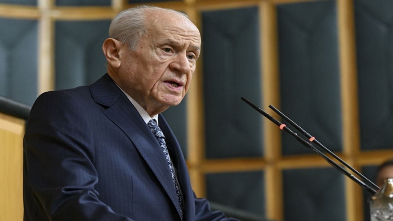 Foto - Bahçeli’nin "Türk"ü sehven "Kürt" oldu, MHP’ye yakın kurum anında kapının önüne koydu