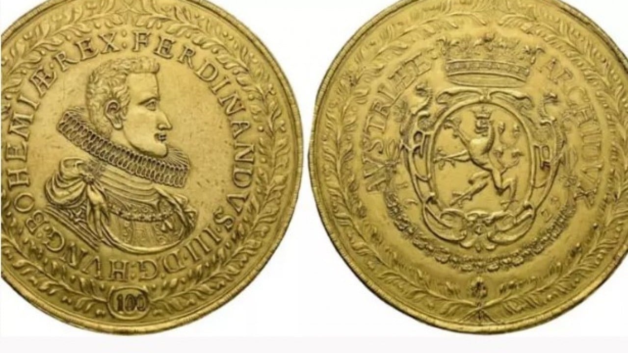 Bahçesini kazdı servet ortaya çıktı! Bir tanesinin değeri 52 milyon TL!