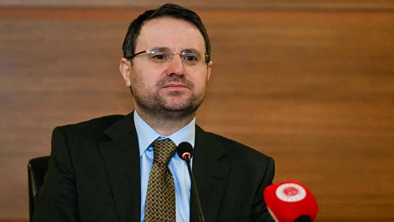 Foto - Bakan Akın Gürlek davayı kazandı! Özgür Özel verecek Kızılay’a gidecek