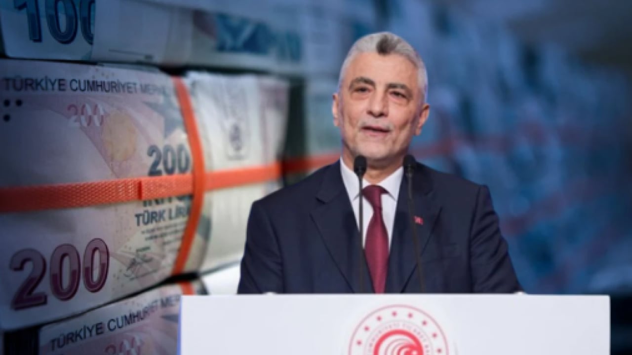 Foto - Bakan Bolat dünkü verileri paylaştı: İhracat rakamlarında tarihi gün