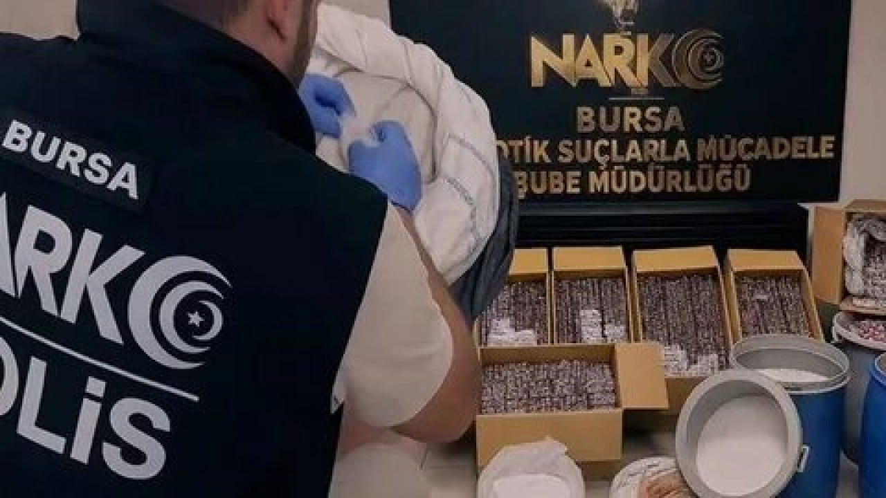 Foto - Bakan Çiftçi’den uyuşturucu bataklığı mesajı! Ünlü de olsa ünsüz de olsa paketleniyor