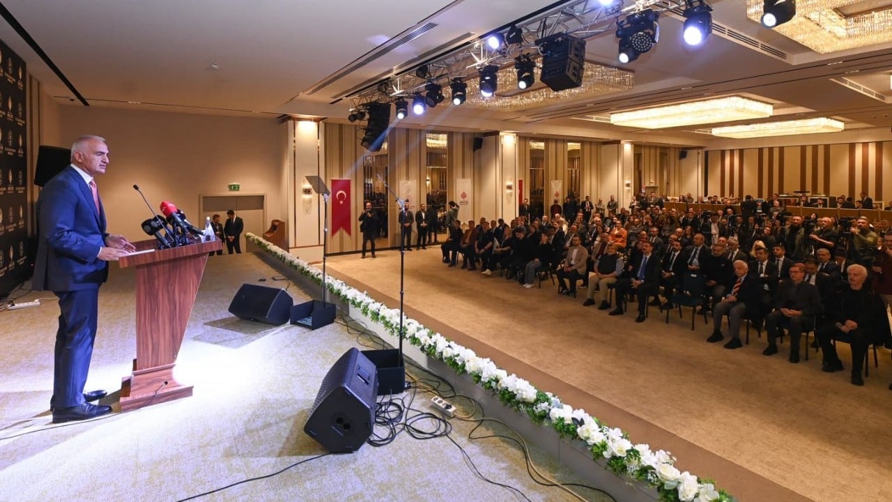Foto - Bakan Ersoy Ayasofya ile ilgili son noktayı koydu: Ecdadın mirasına gözümüz gibi bakıyoruz...