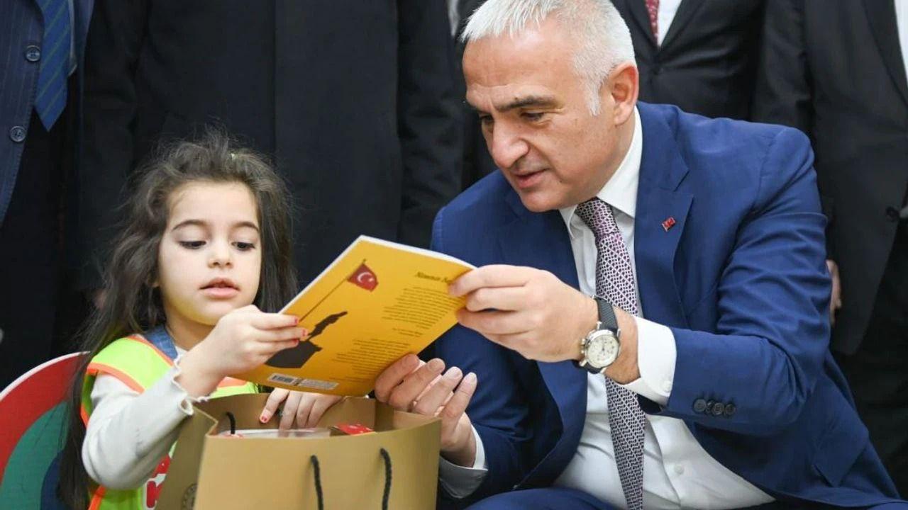 Foto - Bakan Ersoy duyurdu: Kütüphanelerde yıl sonu kullanıcı hedefi 39 milyonun üzerinde