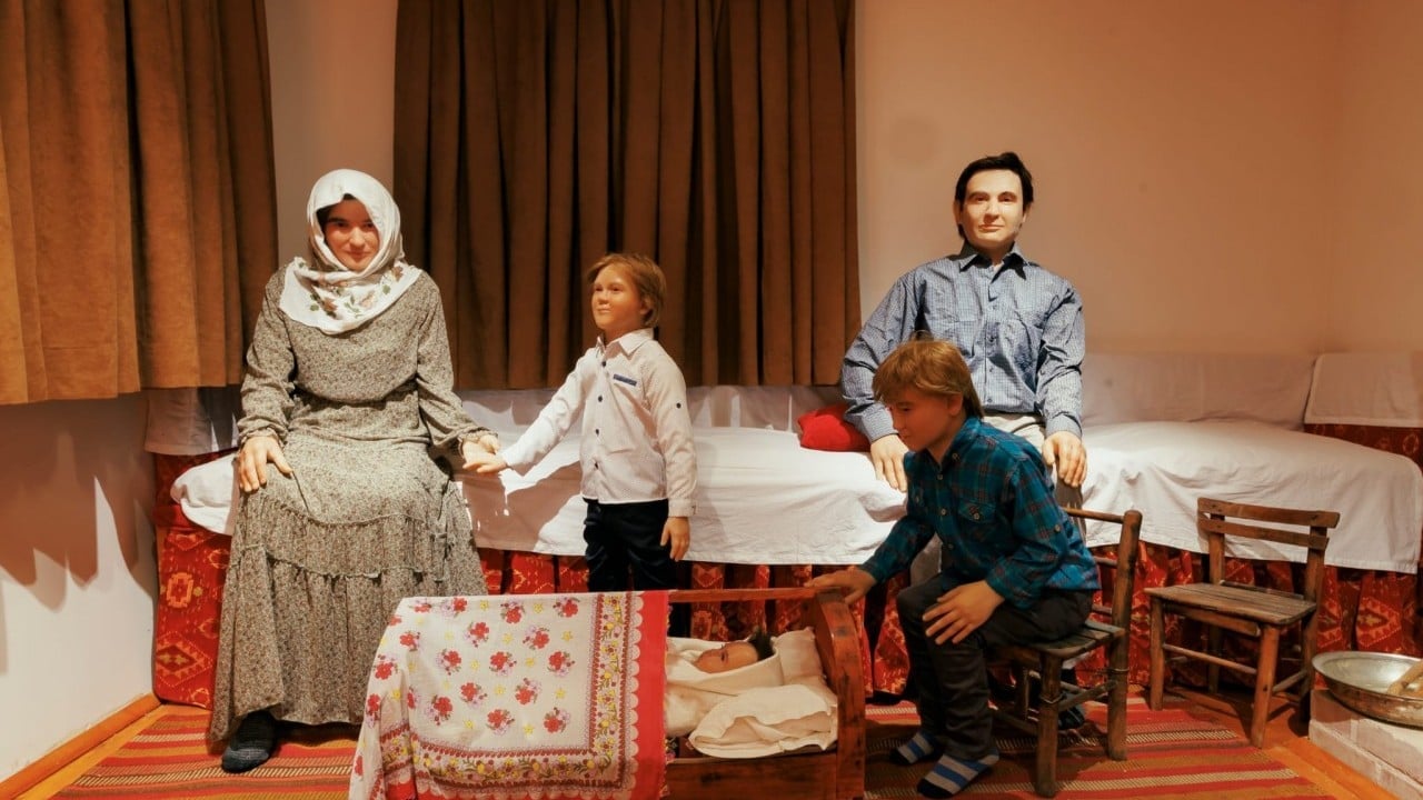 Foto - Bakan Ersoy duyurdu: Naim'in anı evi artık müze...