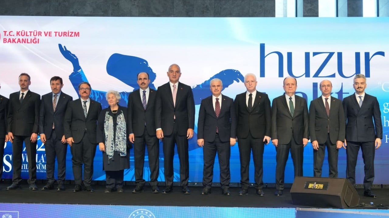 Foto - Bakan Ersoy Duyurdu: Şeb-i Arûs artık dünyaya tanıtılacak: Mevlana'nın sesi dünyada yankılanıyor...