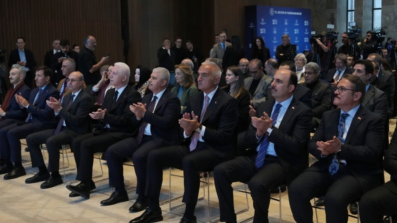 Foto - Bakan Ersoy Duyurdu: Şeb-i Arûs artık dünyaya tanıtılacak: Mevlana'nın sesi dünyada yankılanıyor...