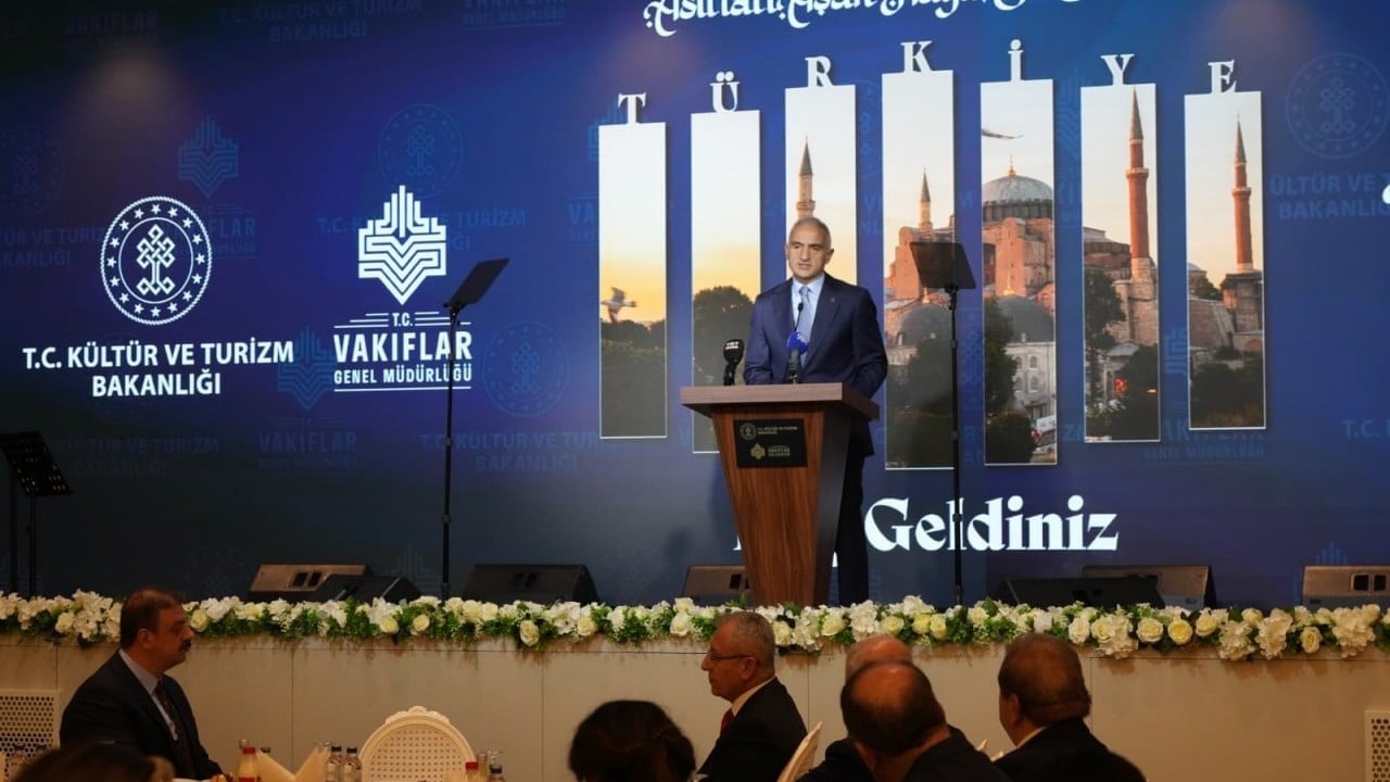 Foto - Bakan Ersoy: Vakıflar günde 100 bin vatandaşımıza iftar veriyor