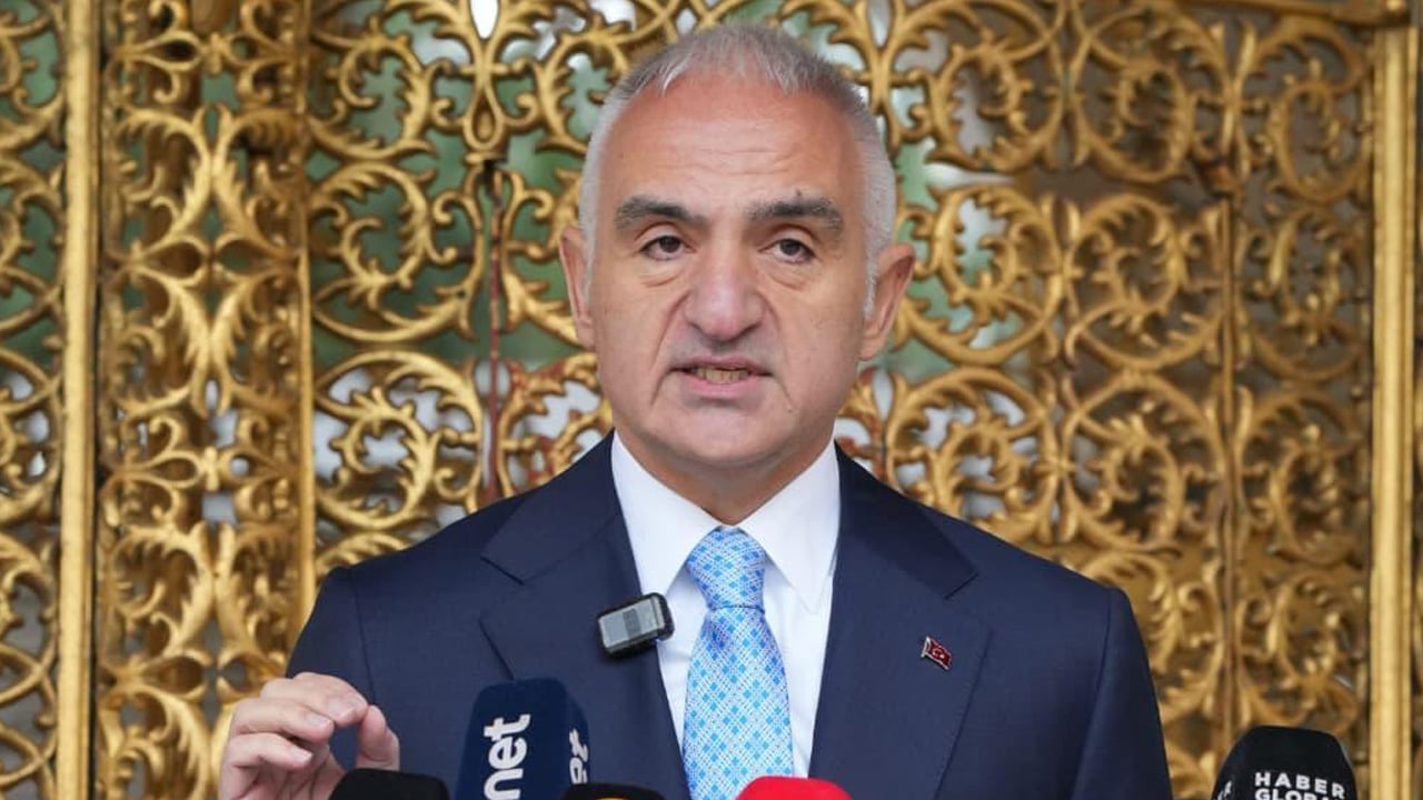 Foto - Bakan Ersoy'dan Ayasofya Camii paylaşımı: Ayasofya'da tarihin en kapsamlı restorasyon devam edecek