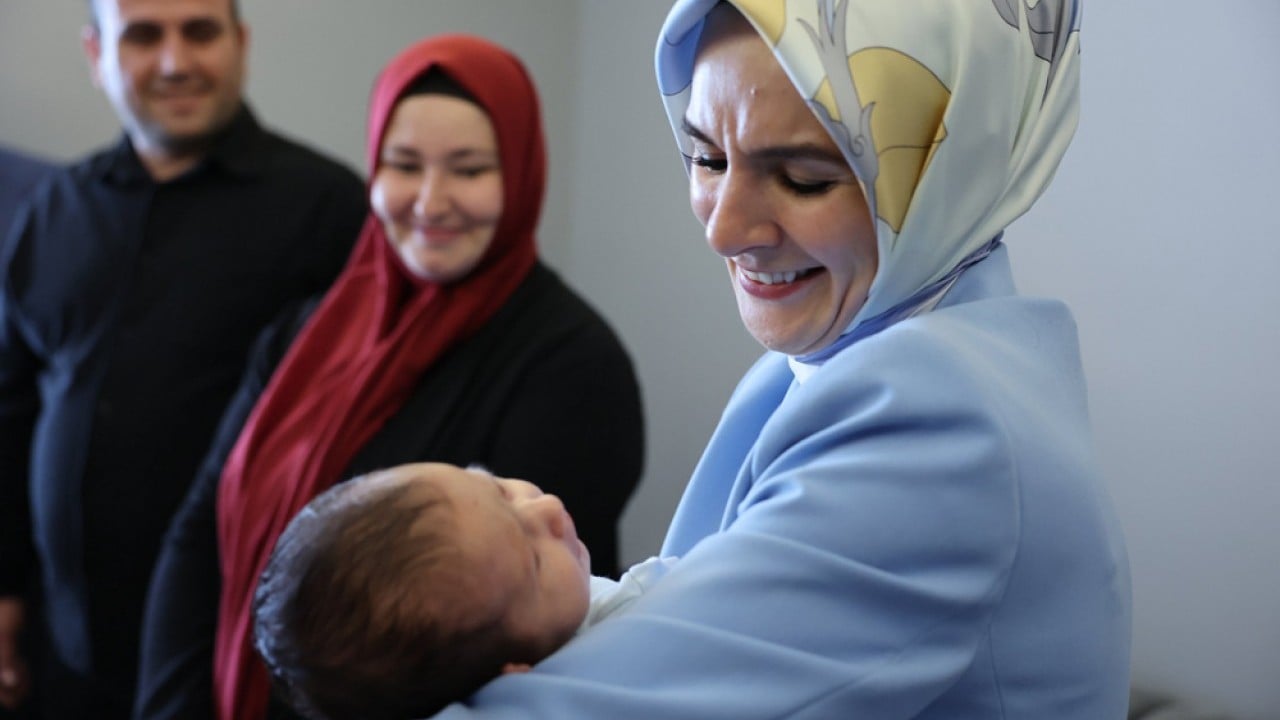 Foto - Bakan Göktaş duyurdu: Doğum yardımı ödemeleri annelerin hesaplarına yatırıldı