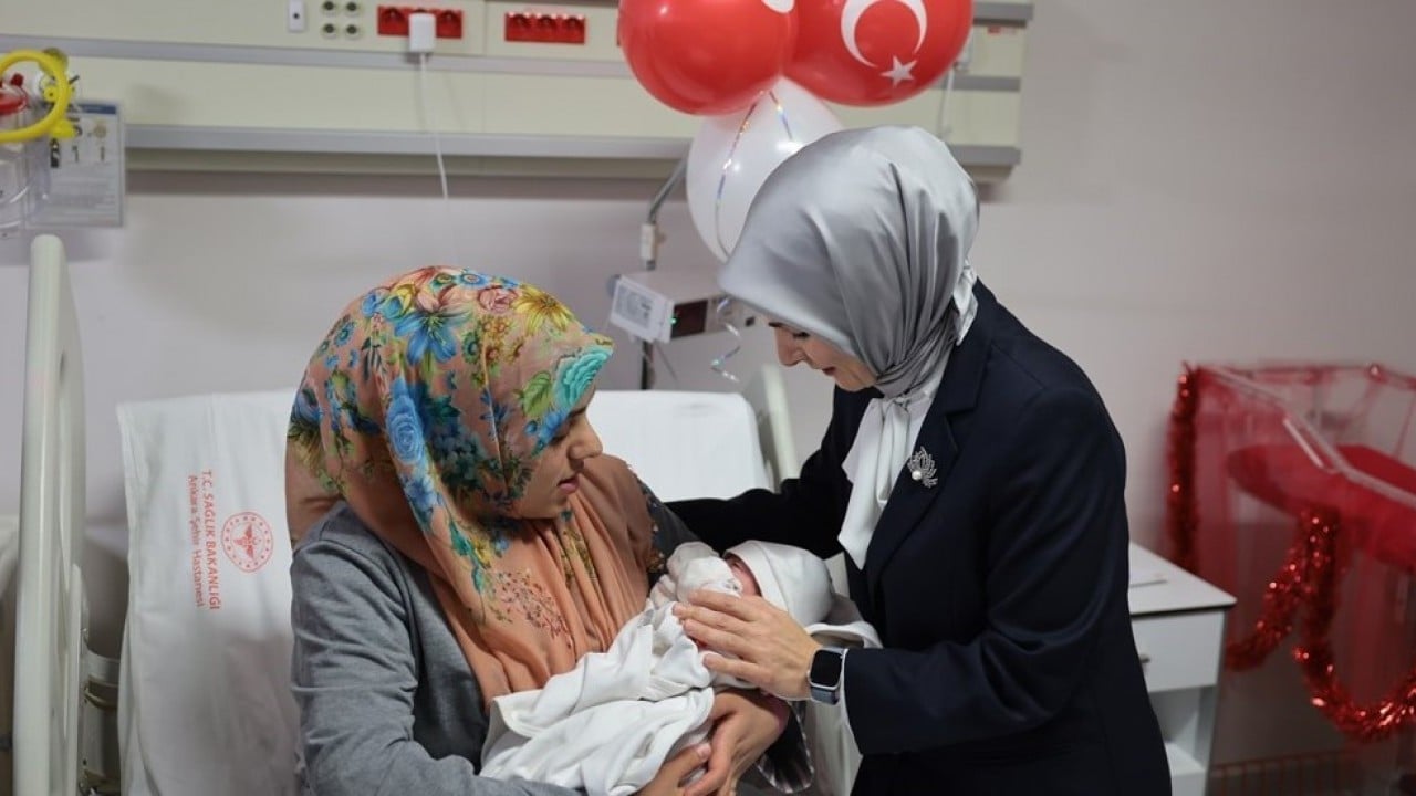 Foto - Bakan Göktaş duyurdu! Doğum yardımı ödemeleri hesaplara yatırıldı