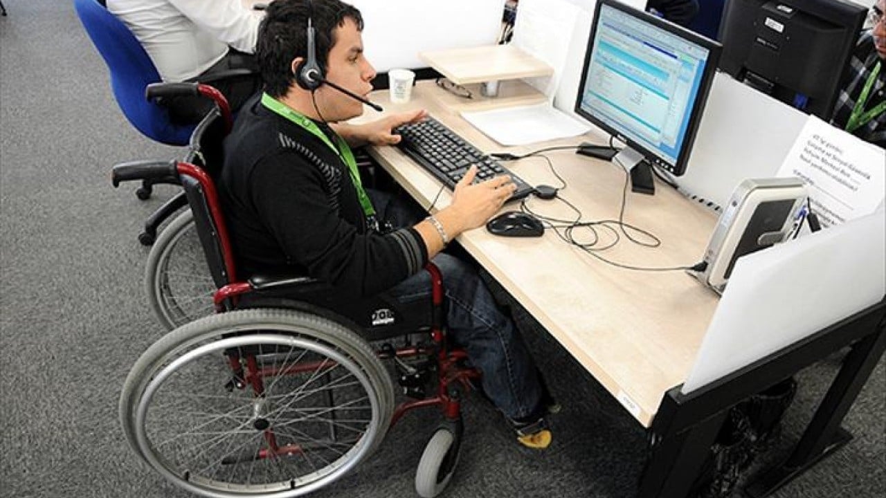 Bakan Göktaş duyurdu! Engelli memur sayısı belli oldu