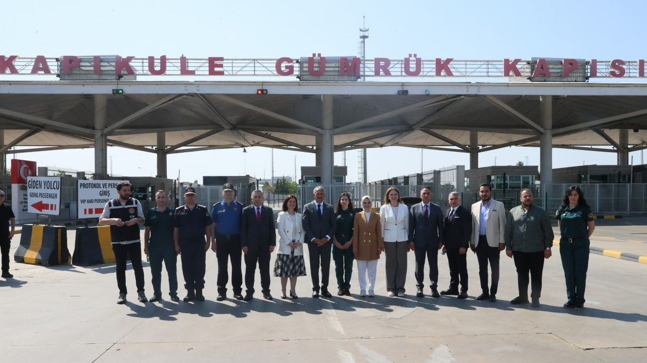Foto - Bakan Göktaş Kapıkule'de karşıladı Gurbetçiler başımızın tacı