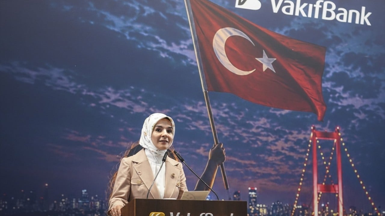 Foto - Bakan Göktaş sergi açılışında konuştu 15 Temmuz’u asla unutturmayacağız