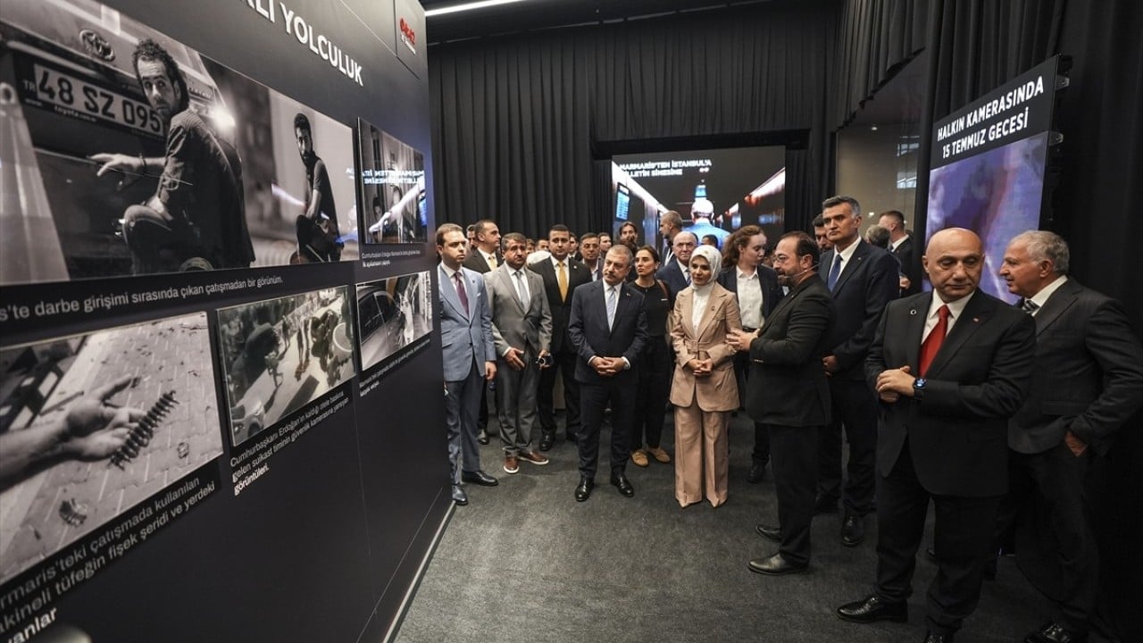 Foto - Bakan Göktaş sergi açılışında konuştu 15 Temmuz’u asla unutturmayacağız