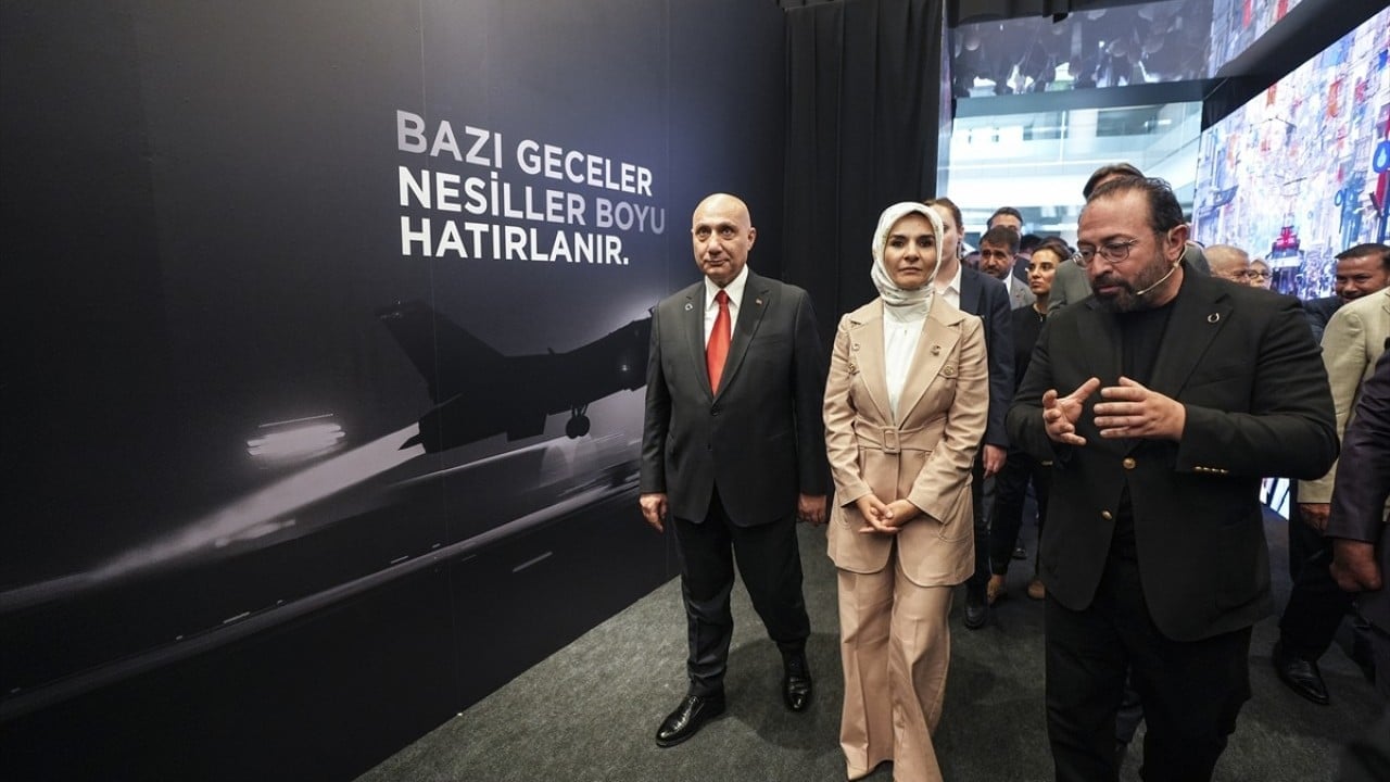 Foto - Bakan Göktaş sergi açılışında konuştu 15 Temmuz’u asla unutturmayacağız