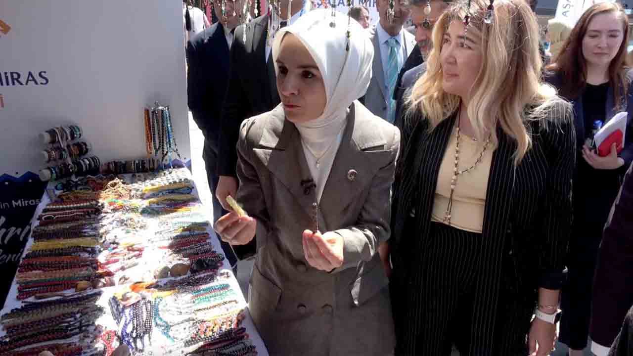 Foto - Bakan Göktaş ‘Yaşayan Miras Şöleni’ne katıldı: Medeniyet olgusu aileden başlar