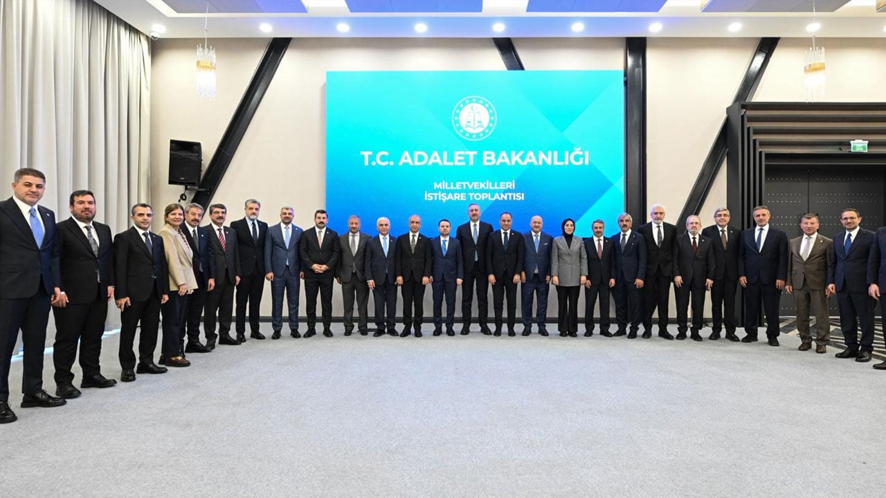 Foto - Bakan Gürlek, cezaevlerindeki yeni uygulamayı anlattı: Uyuşturucu hükümlüleri dışarı tertemiz çıkacak! 