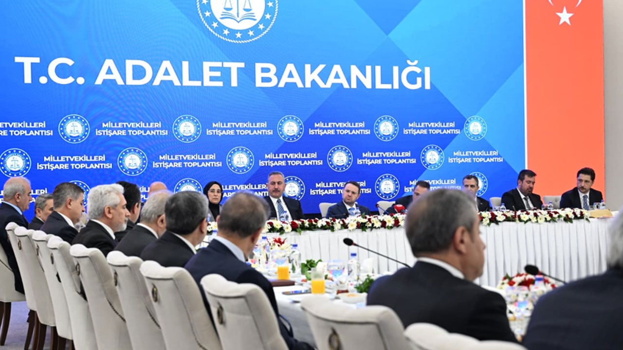 Foto - Bakan Gürlek, cezaevlerindeki yeni uygulamayı anlattı: Uyuşturucu hükümlüleri dışarı tertemiz çıkacak! 