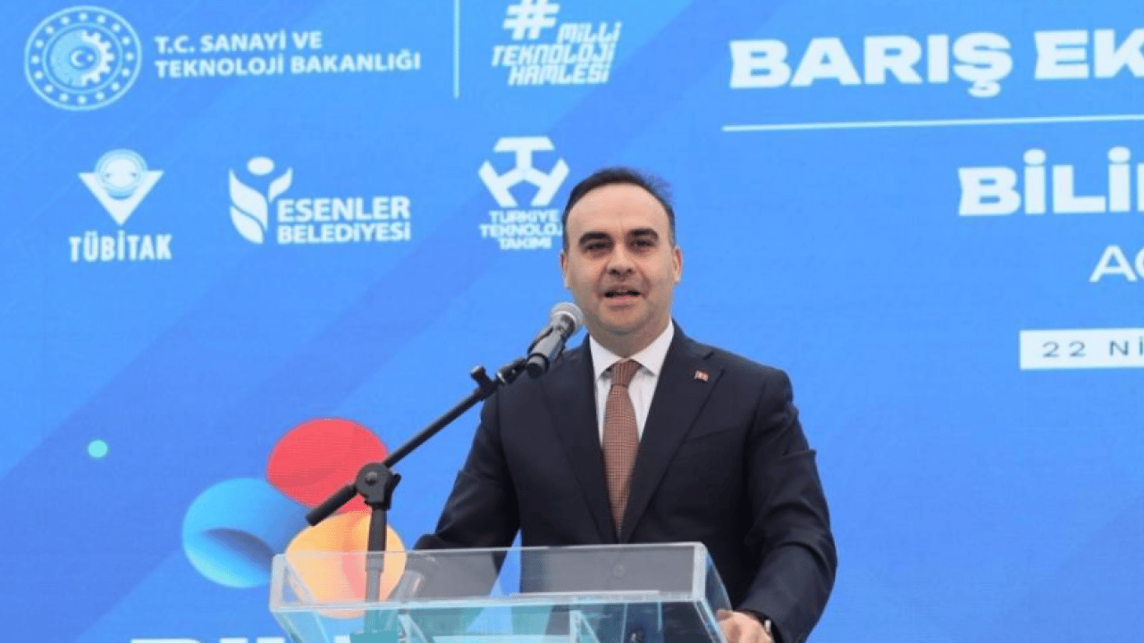 Bakan Kacır, müjdeyi Esenler'den verdi: TEKNOFEST kuşağı için dev yatırım