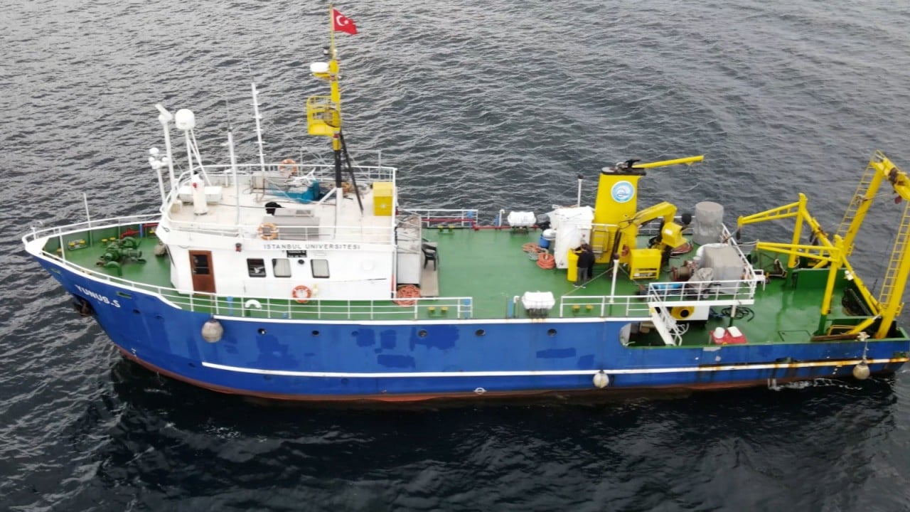 Foto - Bakan Kurum görüntüleri paylaştı Sivriada'dan Hayırsız Ada'ya mercan transferi