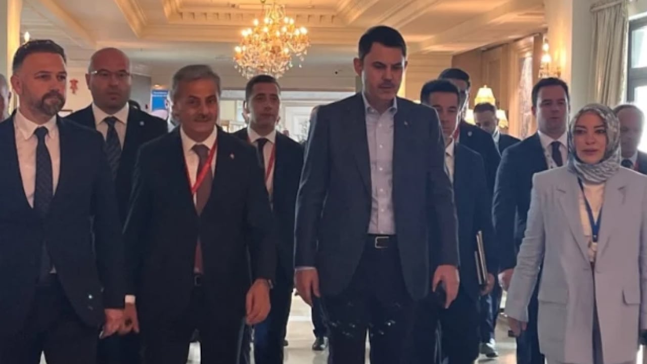Foto - Bakan Kurum’dan vizyon projelere dev destek: AK Parti zirvesinde önemli kararlar alındı