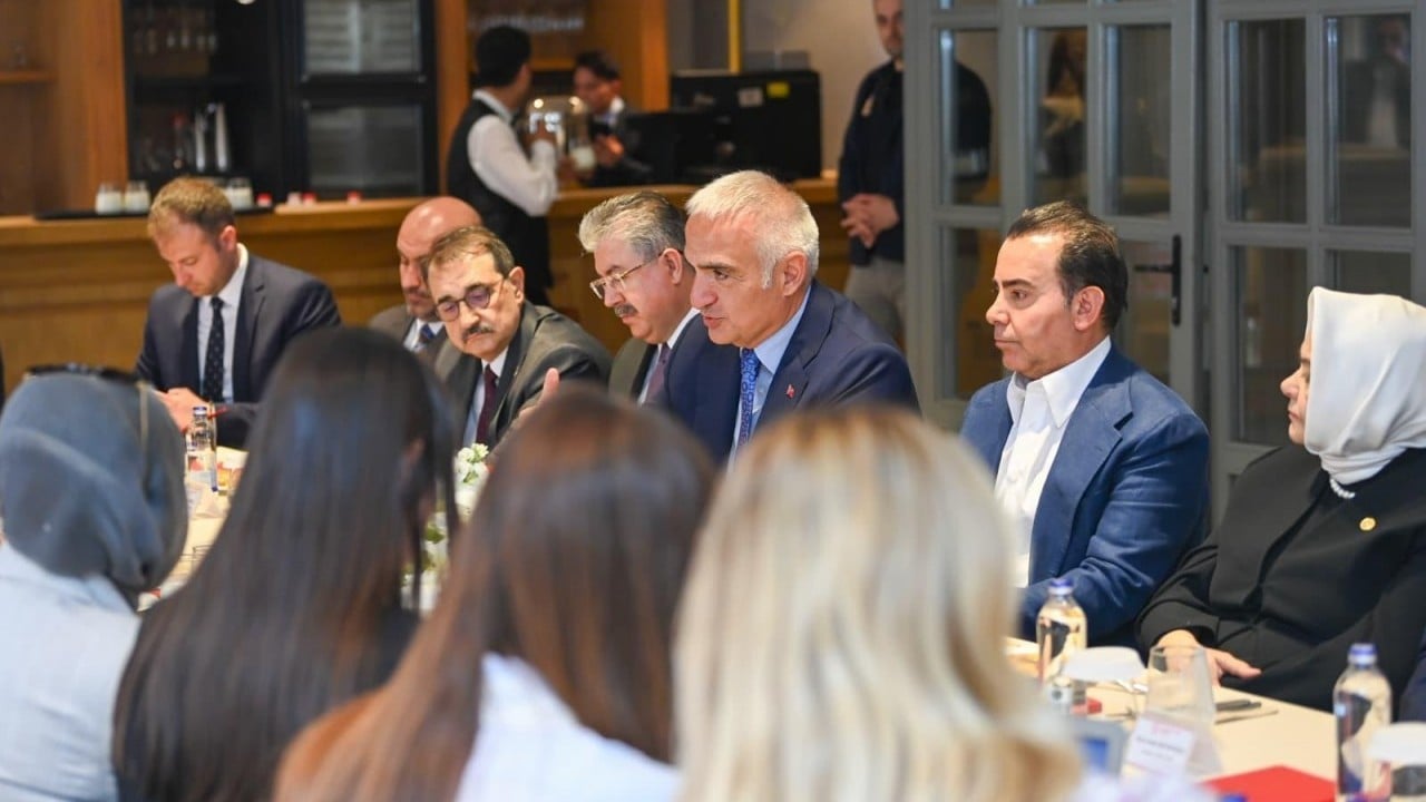 Foto - Bakan Mehmet Nuri Ersoy duyurdu: Eskişehir Kültür Yolu Festivalinden seslendi...
