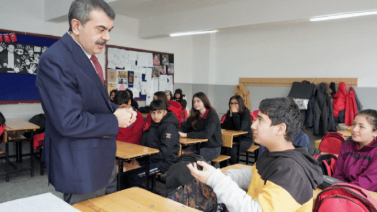 Foto - Bakan Tekin’den ‘okul güvenliği’ mesajı: En küçük bir tavize izin vermeyeceğiz