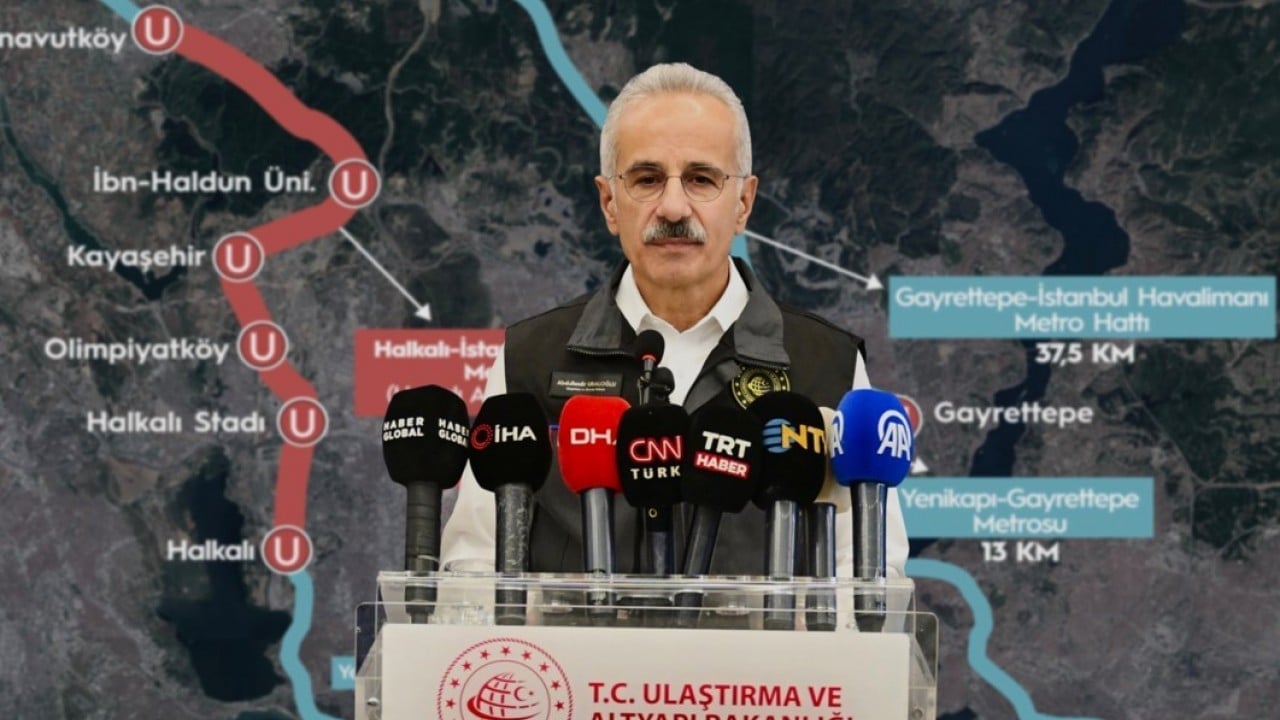 Foto - Bakan Uraloğlu duyurdu! İstanbul'un kent içi ulaşımına bir müjde daha... Arnavutköy-Halkalı Hattı'nda sona yaklaşıldı