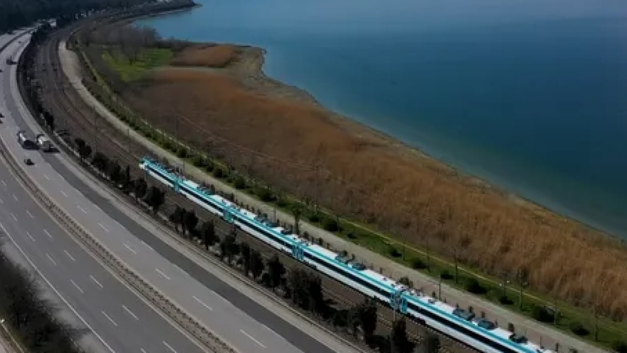 Foto - Bakan Uraloğlu duyurdu: Yerli hızlı trende rekor hız! Saatte 225 kilometreye çıktı