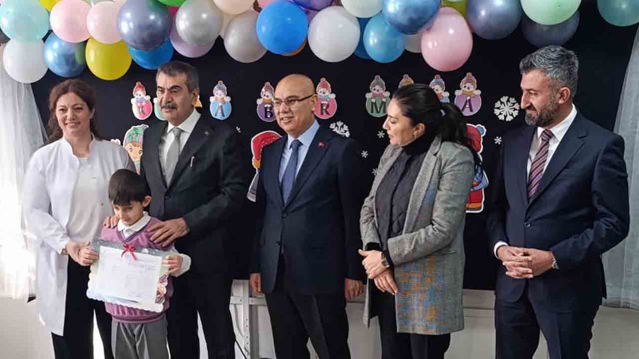 Foto - Bakan Yusuf Tekin’den yarıyıl tatili mesajı: Milyonlarca öğrencinin karne heyecanı