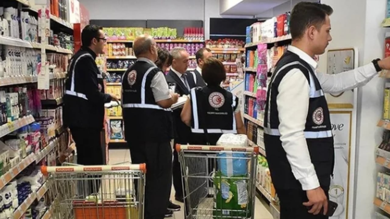 Foto - Bakanlık göz açtırmıyor! Piyasadan toplatılmaya başlandı! Bir çocuk giyim ürünü daha yasaklandı