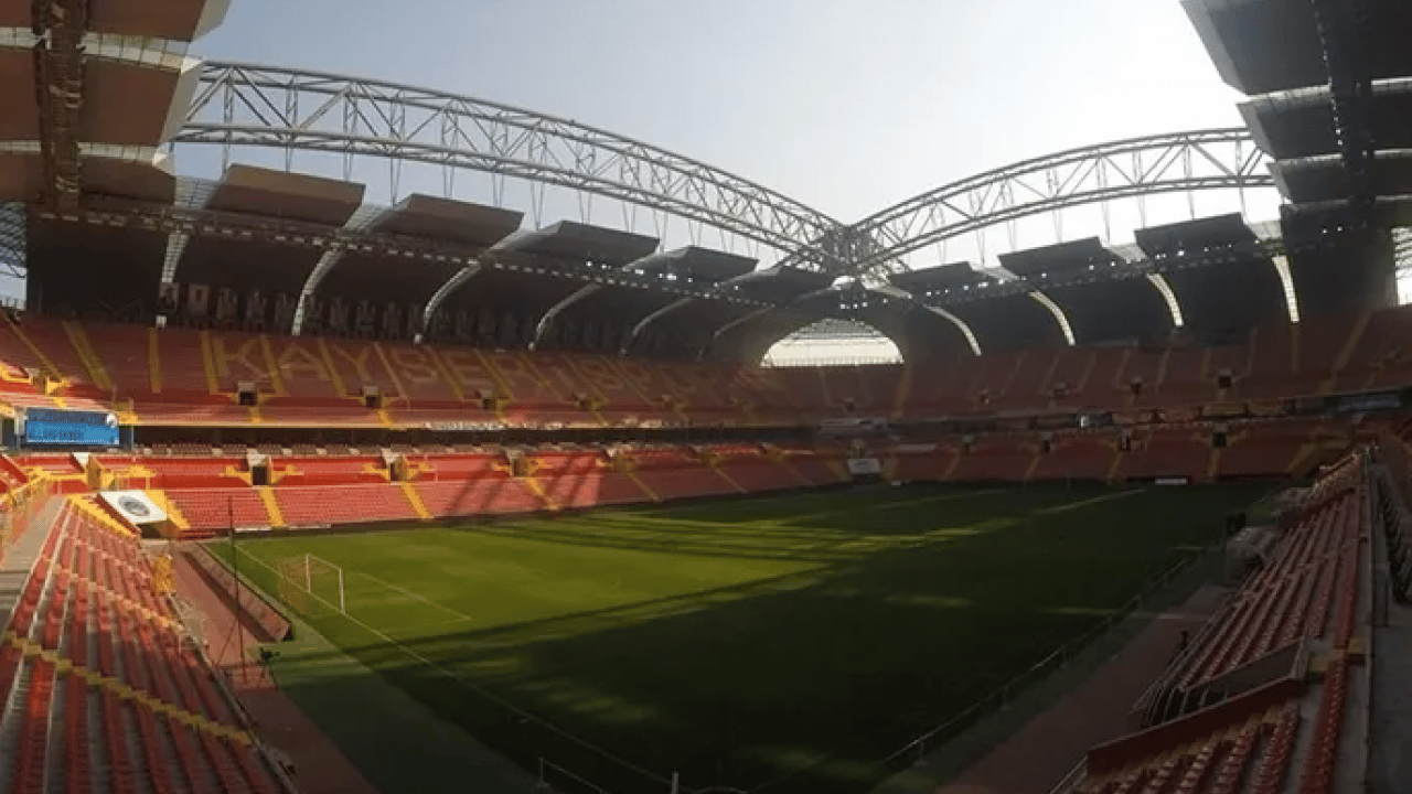 Foto - Bakın ilk sırada hangi takım var! Süper Lig'in en büyük stadyumları açıklandı