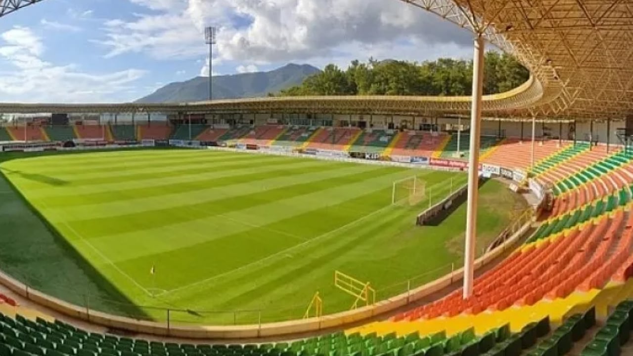Foto - Bakın ilk sırada hangi takım var! Süper Lig'in en büyük stadyumları açıklandı