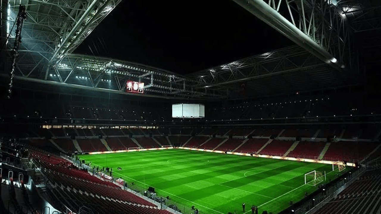 Foto - Bakın ilk sırada hangi takım var! Süper Lig'in en büyük stadyumları açıklandı