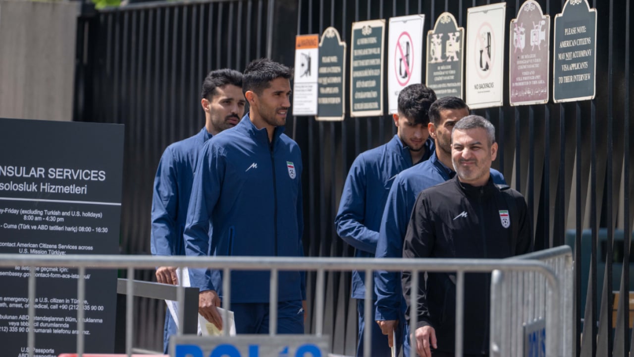 Foto - Bakın ne için geldiler! İran'ın futbolcuları ABD Ankara Büyükelçiliğinde