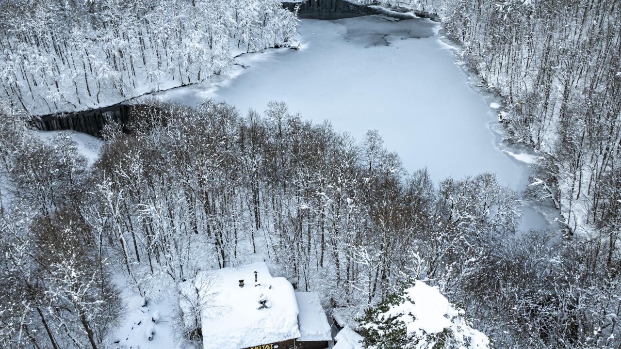 Foto - Bakmaya doyamazsın! Yedigöller Milli Parkı beyaza büründü