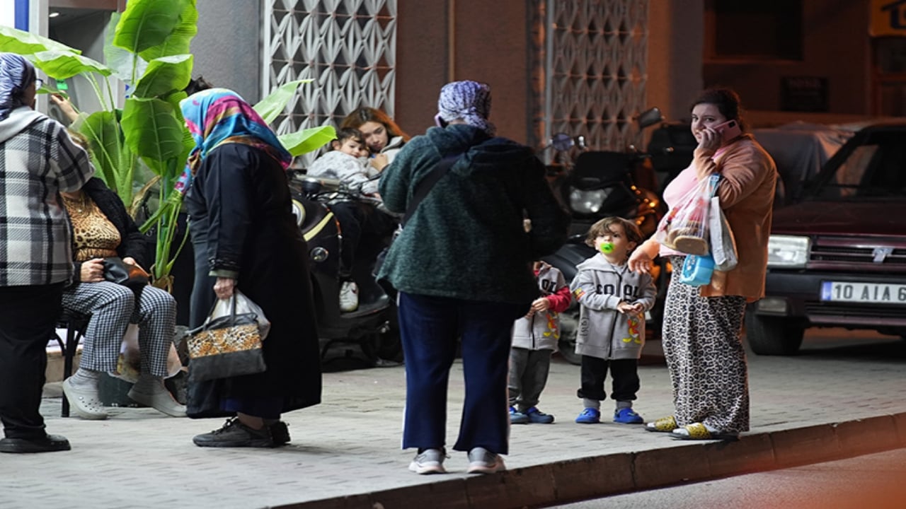 Foto - Balıkesir’deki 6.1’lik deprem sonrası korkutan rakam açıklandı