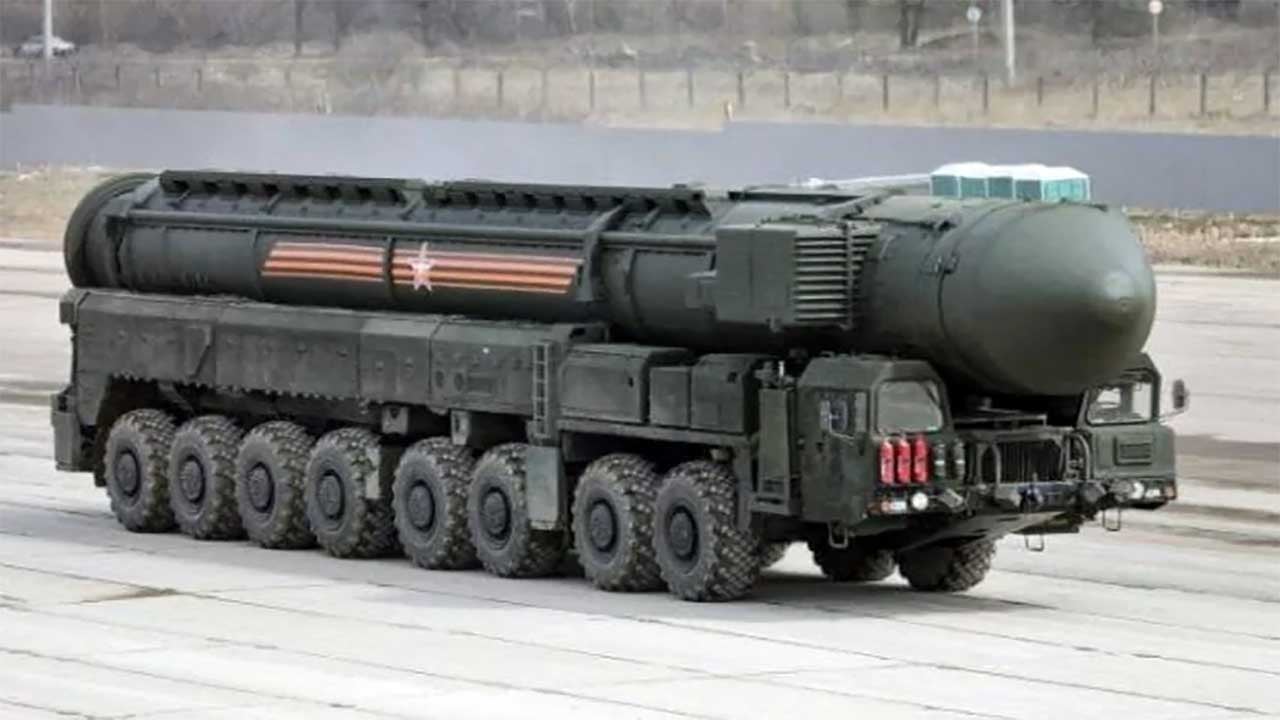 Foto - Balistik füze ile vurup casuslara izlettiler! Tam bir Rus işi