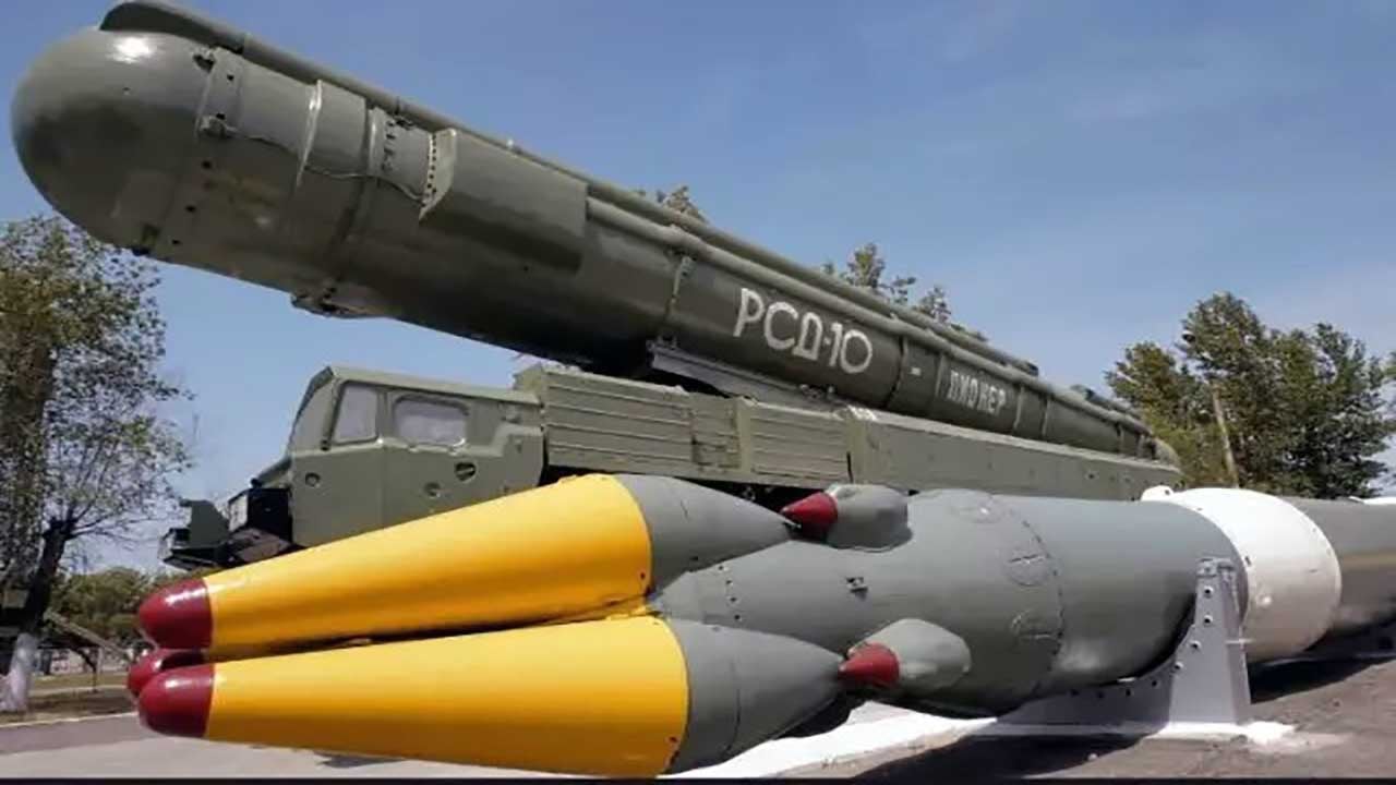 Foto - Balistik füze ile vurup casuslara izlettiler! Tam bir Rus işi