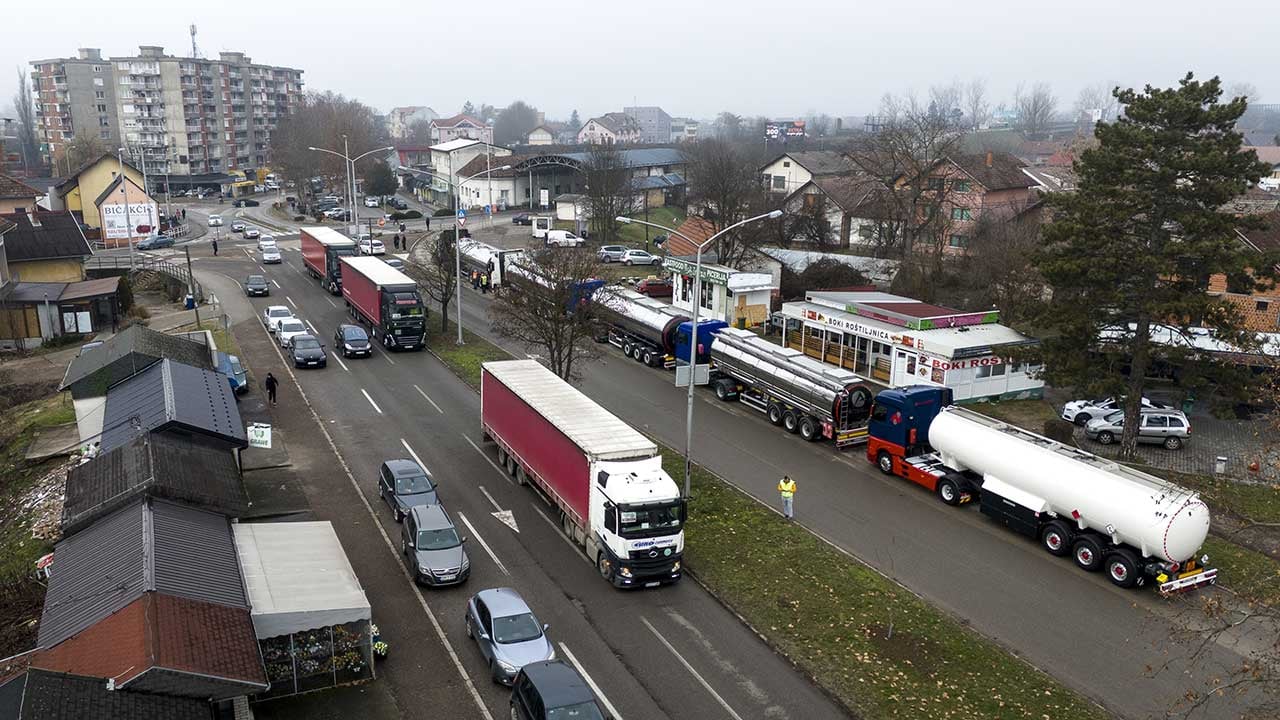 Foto - Balkanlar'da tır kuyruğu isyanı! AB'nin yeni sınır sistemi başlarına bela oldu