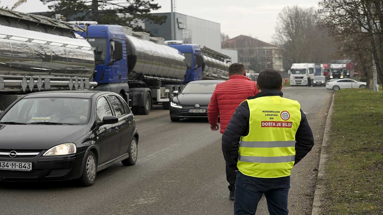 Foto - Balkanlar'da tır kuyruğu isyanı! AB'nin yeni sınır sistemi başlarına bela oldu