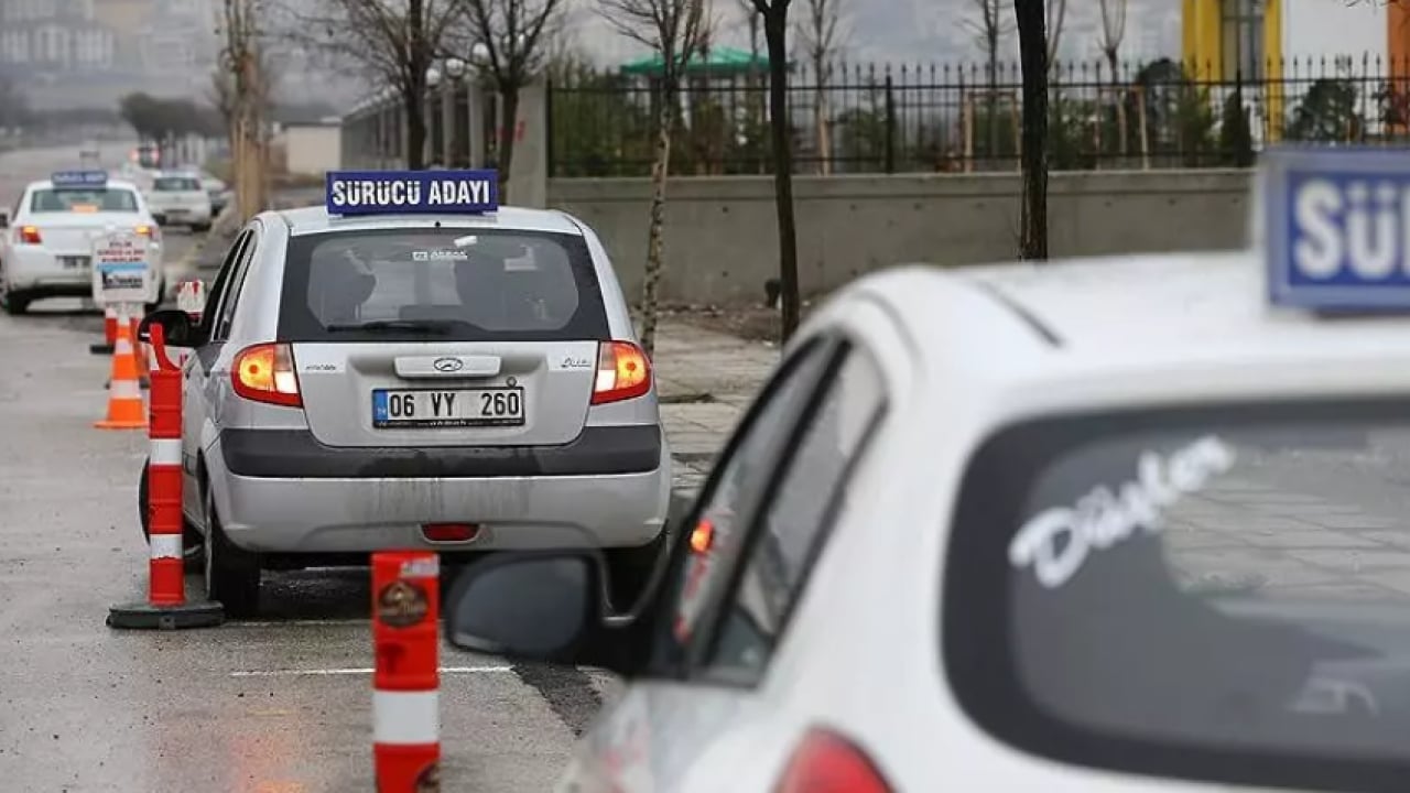 Foto - Bana haksızlık yapıldı devri bitiyor: İşte yeni direksiyon sınavı düzenlemesi!