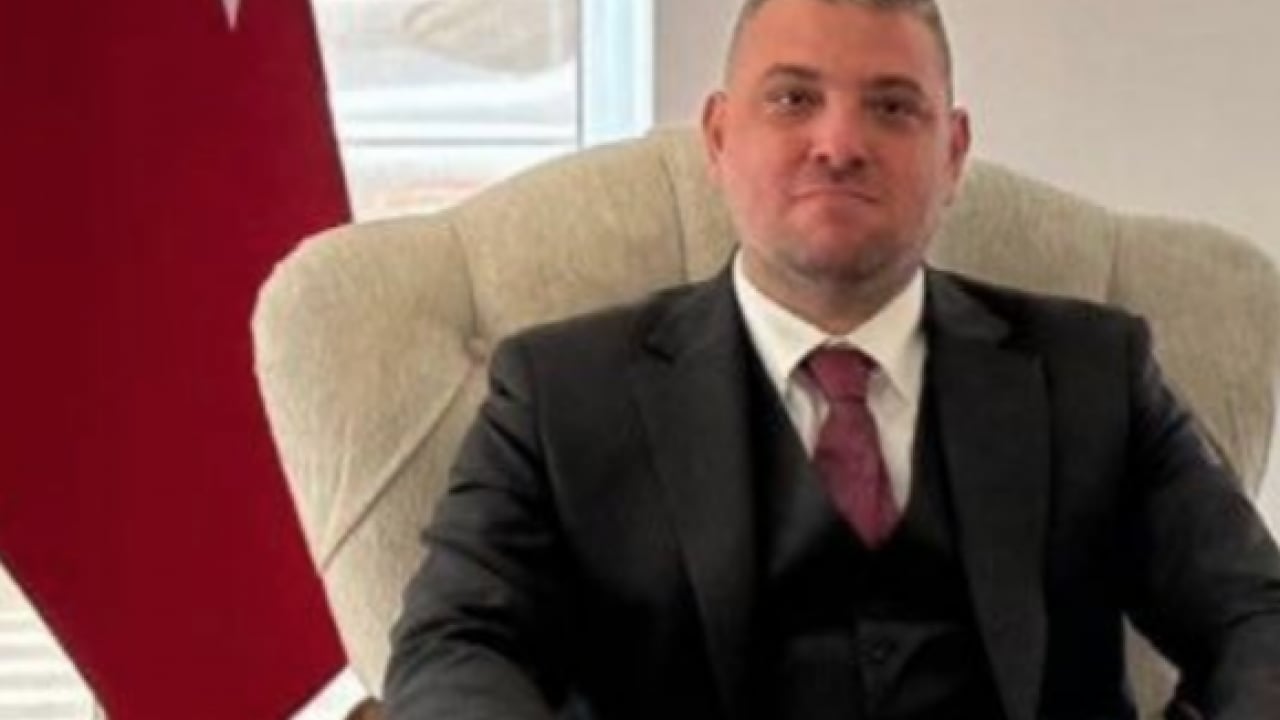 Foto - 'Bana Mail Geldi Okudum' Savunmasına Sert Çıkış... Gürol’dan Hadise’ye: Daha Öngörülü Bir Duruş Beklerdik