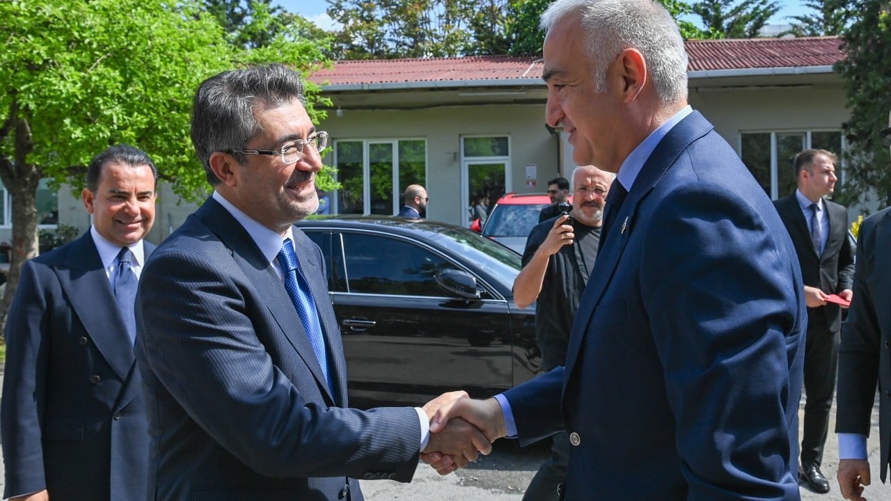 Foto - Bankacılık ve Turizm zirvesinde kritik buluşma: Körfezdeki savaşın etkileri ve Yaz Sezonu Stratejisi masaya yatırıldı
